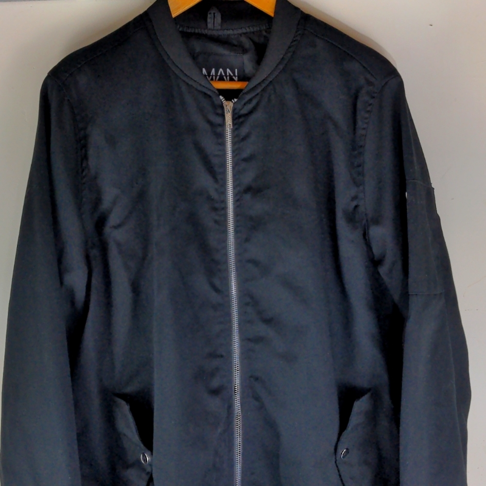 BoohooMAN Men's Black Zip Up Bomber Jacket, Size L
